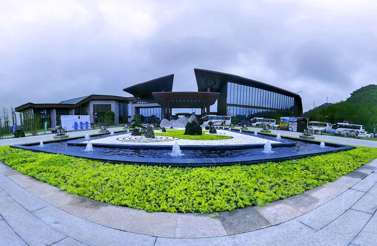 朵花温泉酒店10月1日将开业迎客