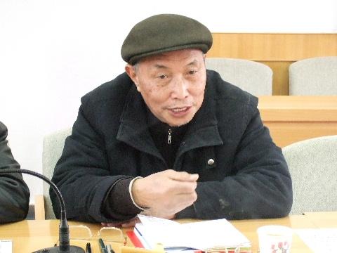 可敬的严老
