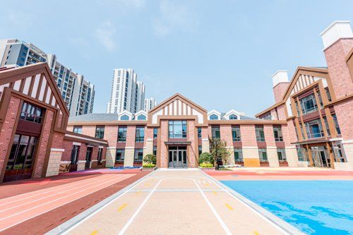 青岛国际高中招生简章-青岛万达赫德双语学校-【学费