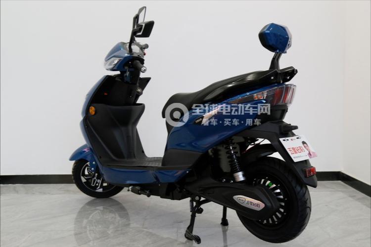 五星钻豹电动车超级豹图片