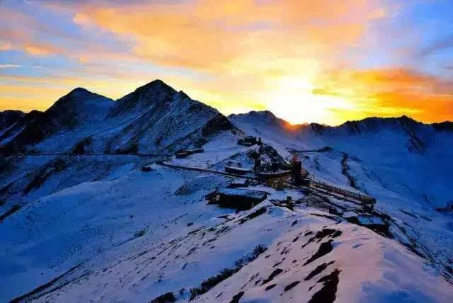 [美图欣赏]夹金山晨韵