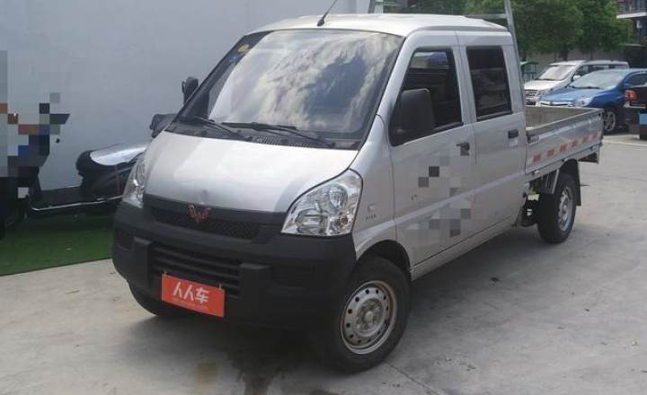 五菱汽车-五菱荣光小卡 2017款 1.5l 双排基本型l3c