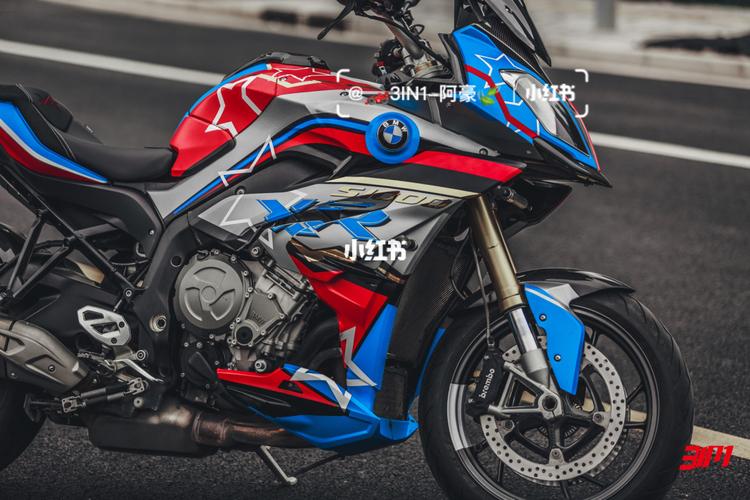 bmw s1000xr 流线红蓝概念涂装_机车_设计_xr怎么样_彩绘_阴影_宝马