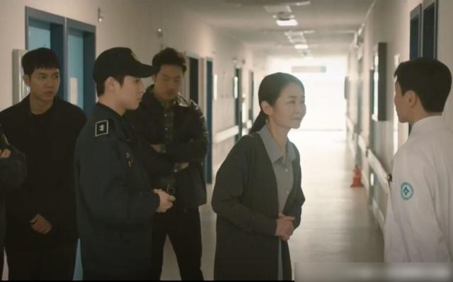 《窥探》饰演"罗起国妈妈"的演员千正河去世享年52岁