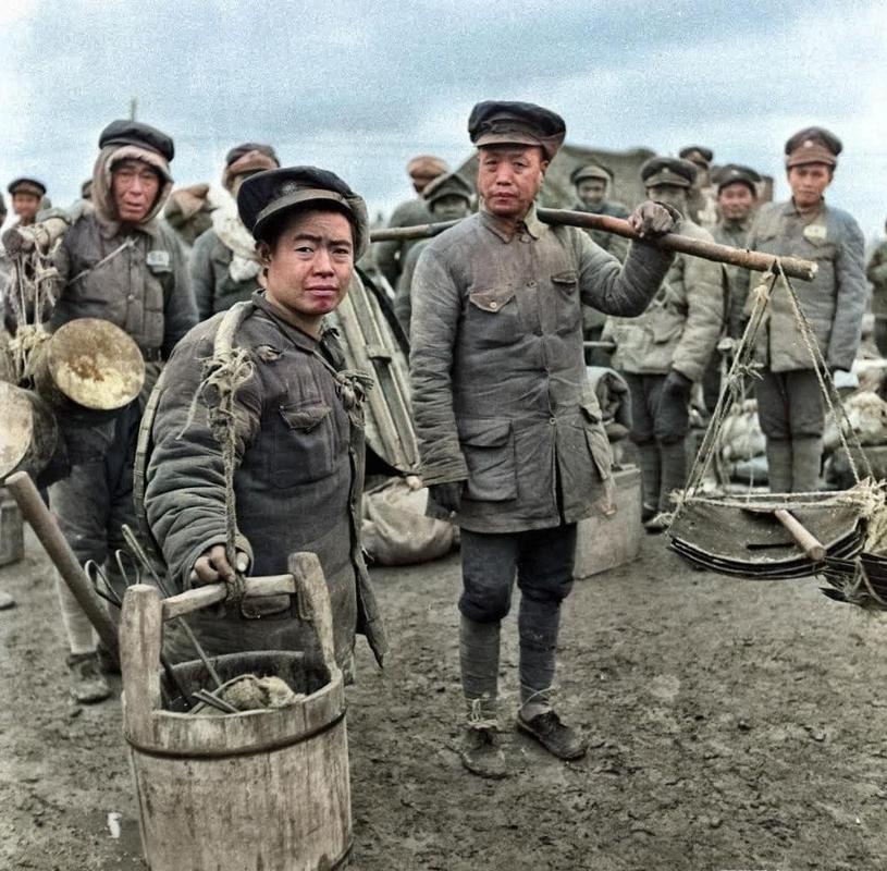 罕见解放战争彩色照片:对比国军和解放军的精神面貌,国军必败