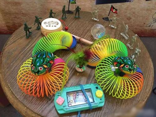 爸爸妈妈小时候的玩具