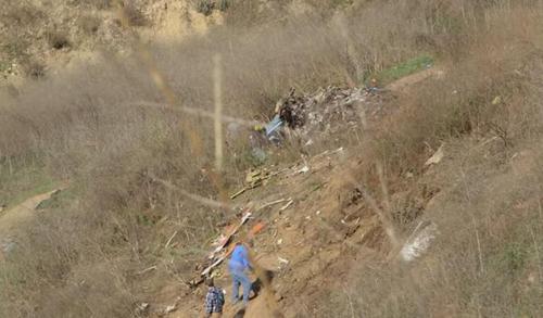 高清:科比坠机地点现场图片