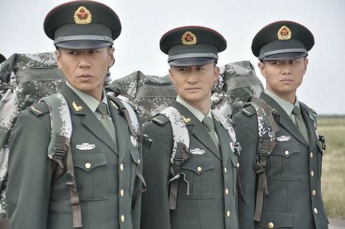 吴京参演过哪几部特种兵类型电视剧?