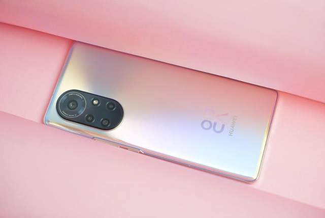 华为nova8pro首发评测惊艳8号色vlog手机