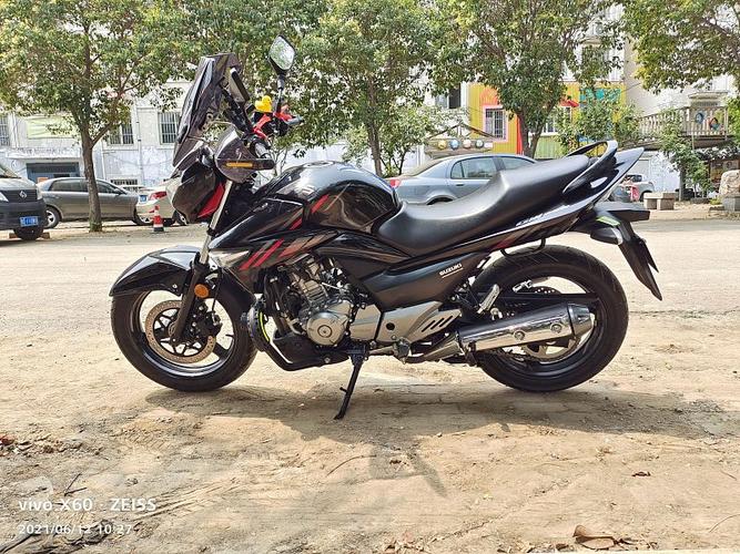 豪爵铃木 骊驰 gw 250-a