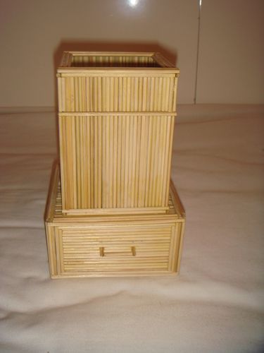 我的竹签工艺(笔筒2)