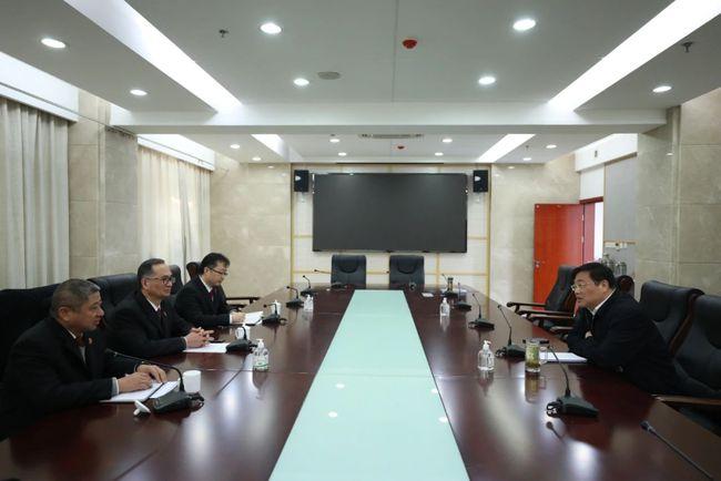 连云港中院领导分别到各县区开展代表委员联络活动