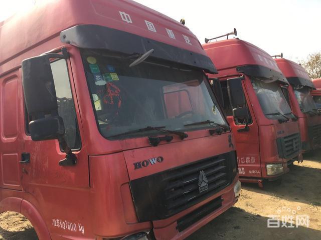 龙卡半挂车驾驶室 豪沃驾驶室