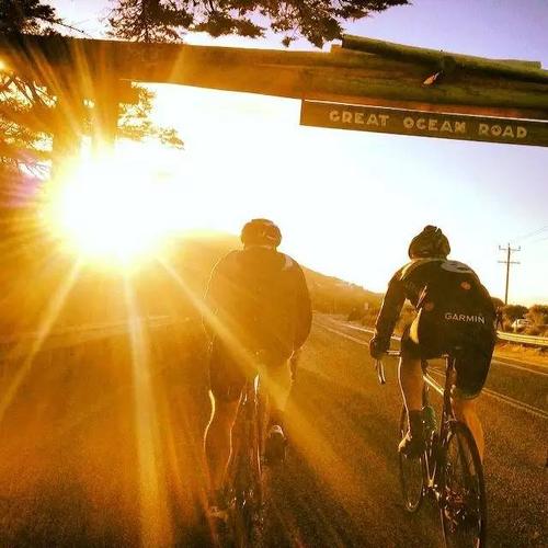 就在2015,选一个阳光灿烂的清晨出发吧,去尽情探索,属于你的大洋路!