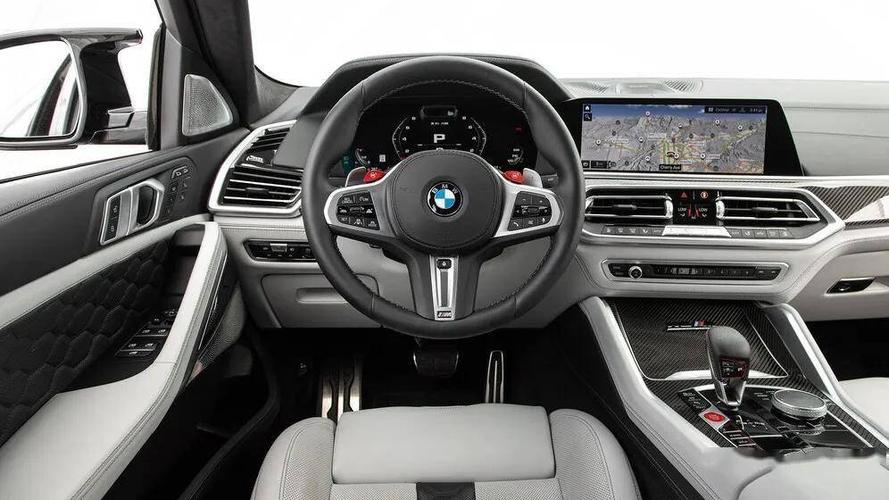 2022款宝马x6雷霆版正式到港!配全新套件,内饰升级