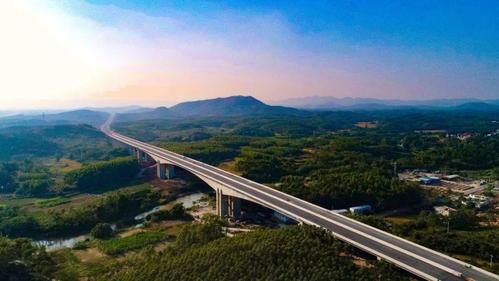 平陆运河特大桥