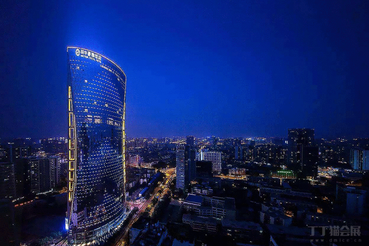 成都东大明宇豪雅饭店 五星酒店 成都市锦江区东大街紫东楼段39号