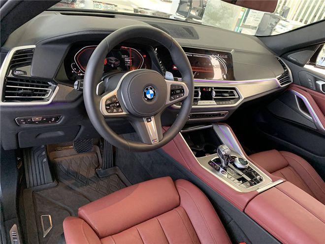 2021款宝马x6加版30t国六港口现车评测