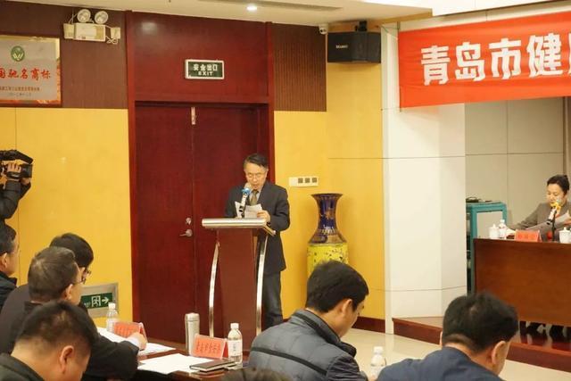 莱西市政府副市长曹杰军首先对青岛市健康肉供应链发展联盟成立表示了