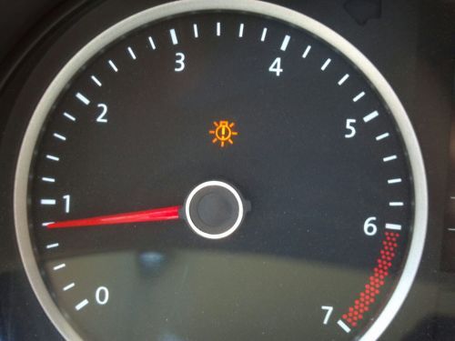 朗逸仪表盘灯亮是什么意思?