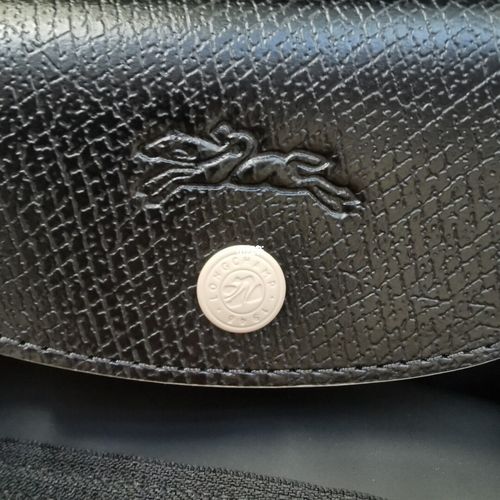 longchamp龙骧/珑瓖包包正品细节图 真假_珑骧怎么样