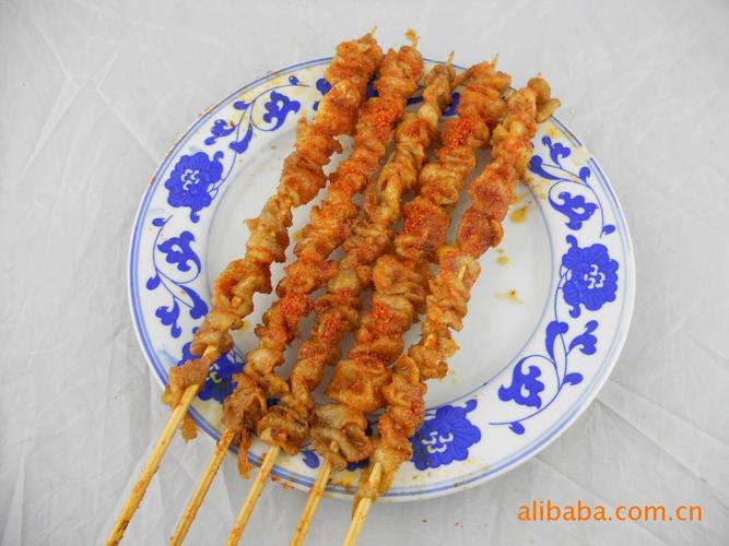 麻辣鸡皮 鸡肉 麻辣鸡肉 油炸食品 油炸肉串