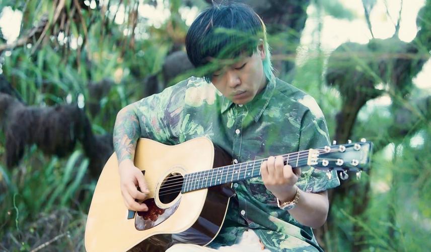 夏至如期而至,闪星乐队今日上线不插电版《白色大象》