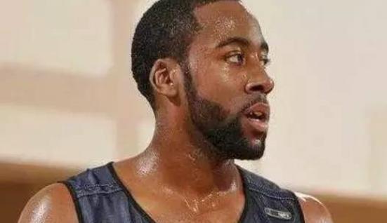 六大nba现役巨星的青年照,没胡子哈登长这样!