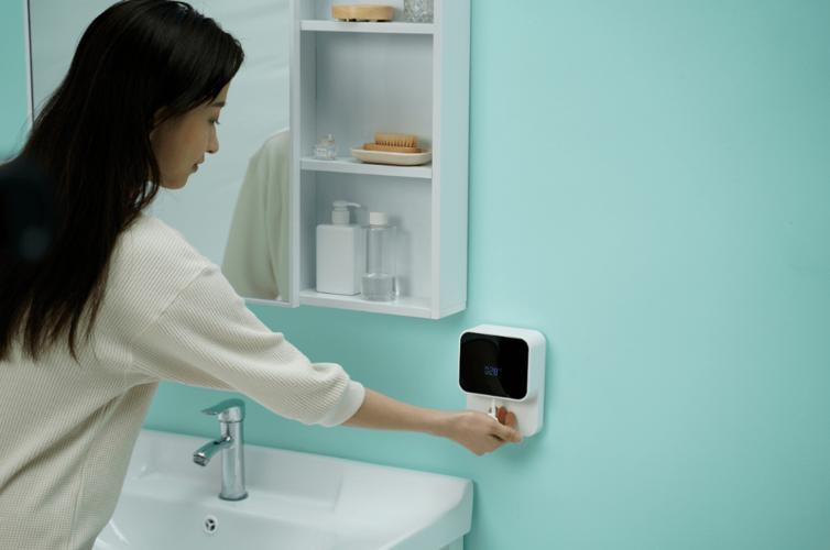 "重新设计"——洗手机_自动