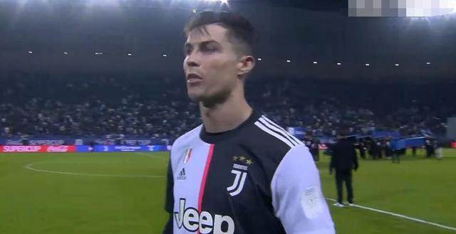 心疼c罗尤文再输拉齐奥赛后c罗这举动让人心酸镜头特意对焦