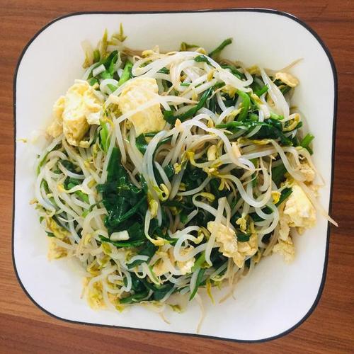 韭菜豆芽炒鸡蛋,鲜香美味,营养下饭,上桌瞬间就抢光光