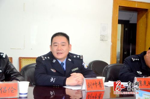 县交警大队召开十二月份媒体通气会_部门动态_新化站