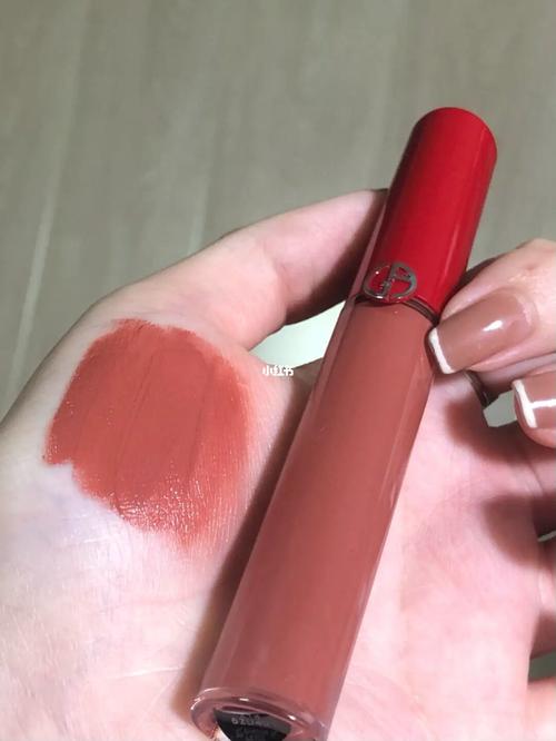 阿玛尼唇釉新色214!