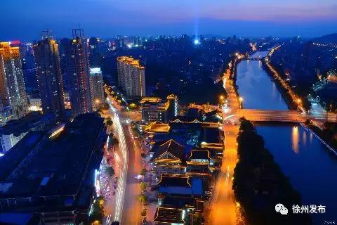 跟我到徐州的街头走一走.