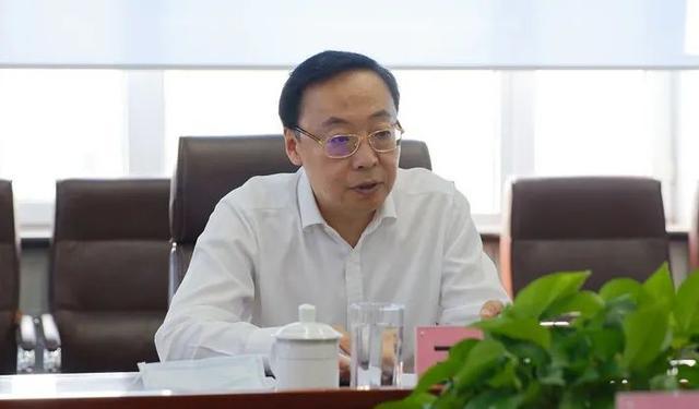 海伦市委书记王磊深入海伦法院检查指导工作