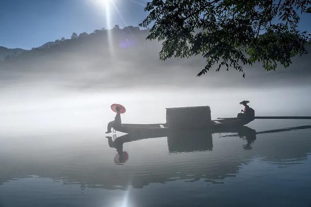 张艺馨:江湖一夜雨 流水十年间