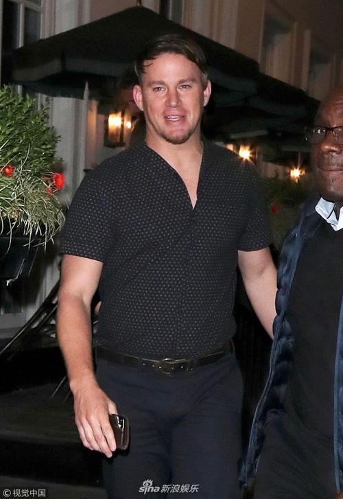 组图:查宁·塔图姆离婚后重回钻石王老五行列 身材健硕男人味足