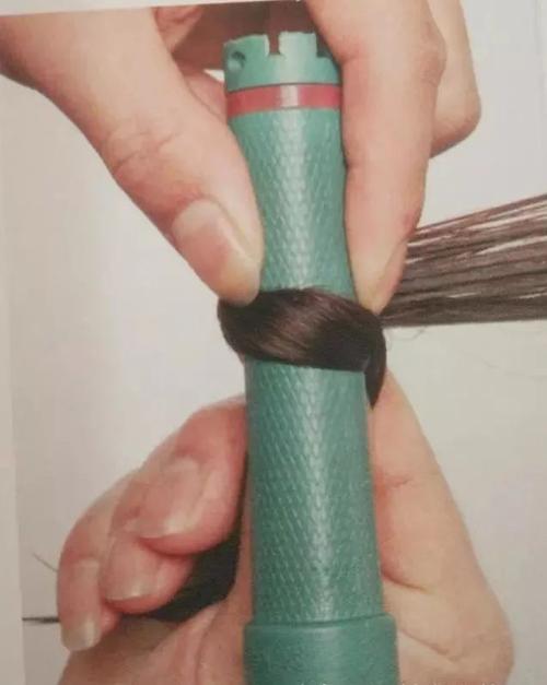 烫发必修课:卷杠方式有四种,每一种卷杠方法最终效果一定要记住