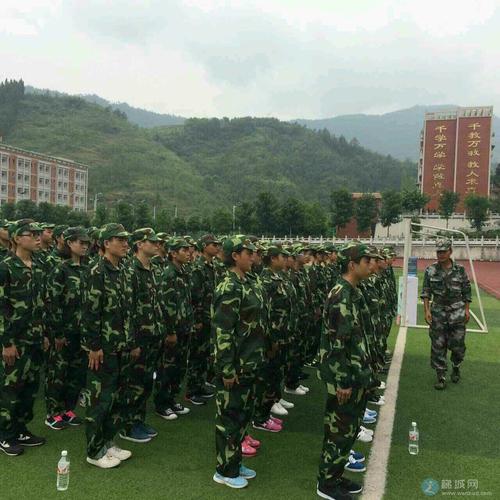 江口中学新生军训.-梯城圈-云阳论坛 - 云阳梯城网