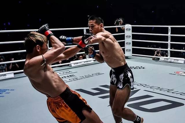 当泰拳回到泰国,中国最强男拳手登场