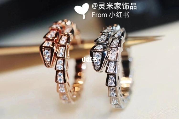 宝格丽怎么样_戒指_serpenti_冷艳_美女_宝格丽戒指_时尚_配饰