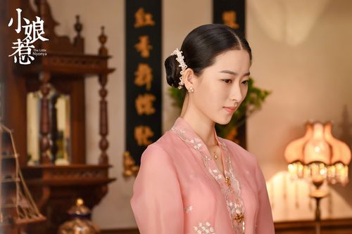 众人心中的印象或许还停留在那个《最美的青春》中的热血青年"覃雪梅"