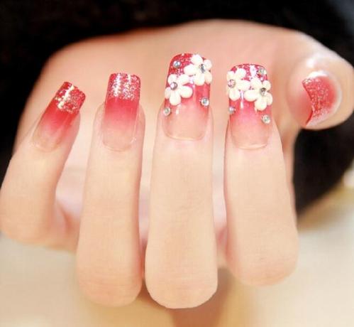 粉色指甲图片美甲款式