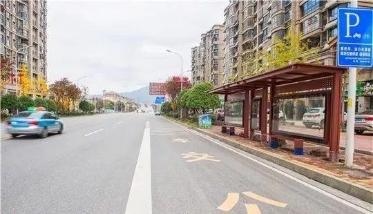 今日浏阳首个立体停车库试运行城区新增两条公交线路走带你体验现场