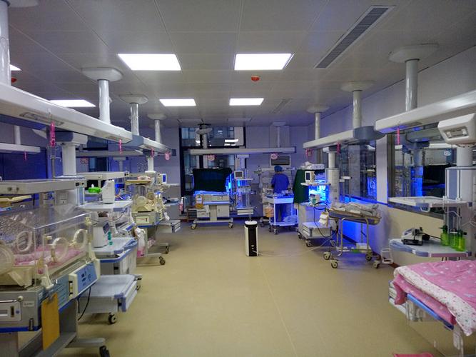 新生儿科内部环境