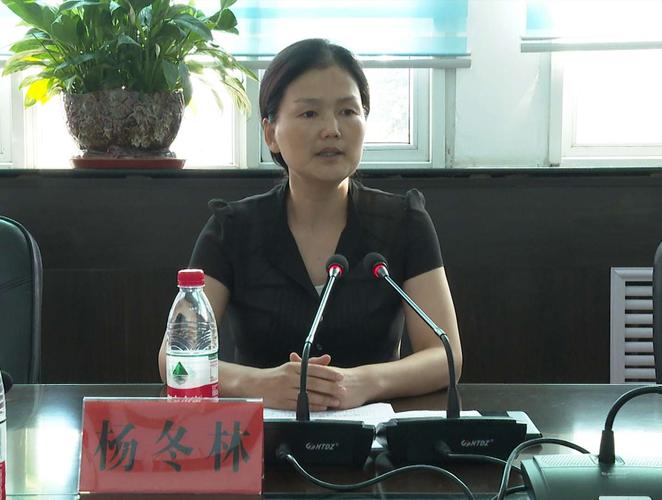 义马市举行2020年"携手慈善圆梦大学"助学金发放仪式