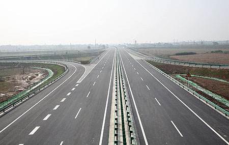 龙江至吉林今年再建一条高速,途经五常,阿城,宾县等地