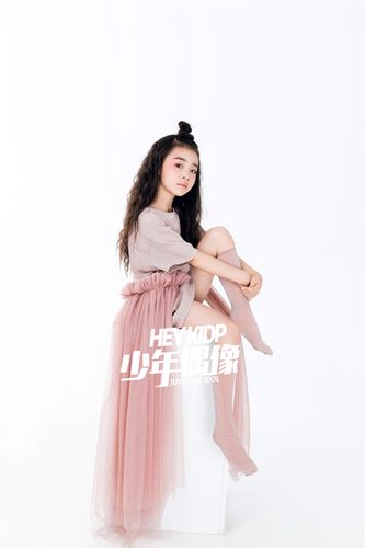 上央视《幸福账单》,7岁的焱娃娃从"超级网红"升级成"