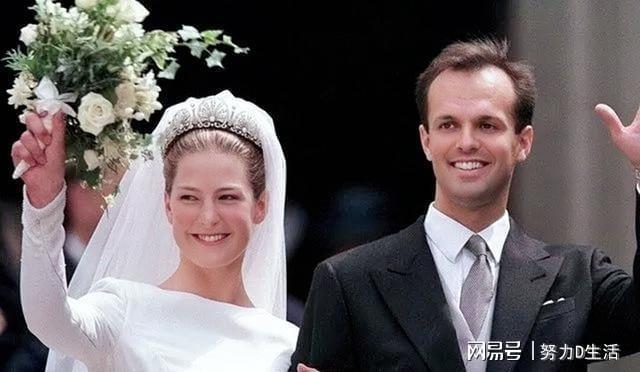 吉塞拉·布朗与现任亲王汉斯·亚当二世和玛丽·金斯基王妃的次子