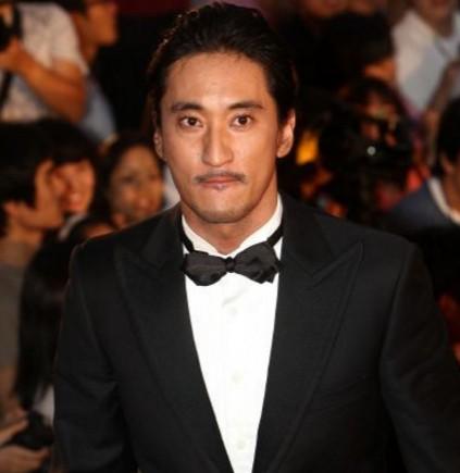 【图】申贤俊结婚两年迎二代幸福落泪 家庭事业双丰收